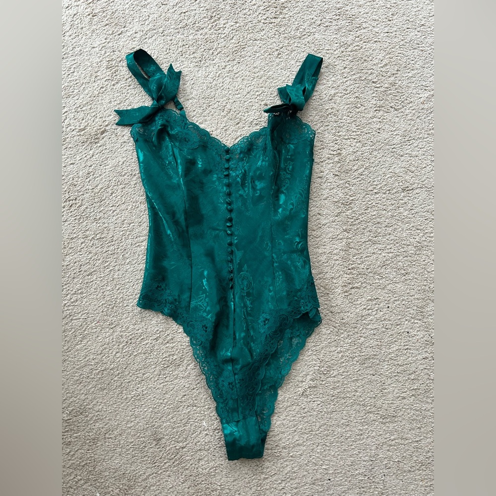 Vintage Victoria’s Secret Dark Green Satin Pattern Teddy Bow Straps Lace Zip m